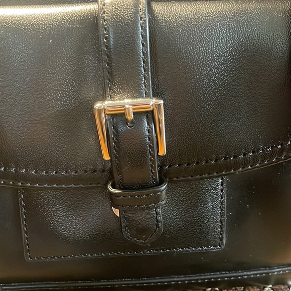 Coach bag in Black! - Picture 2 of 15